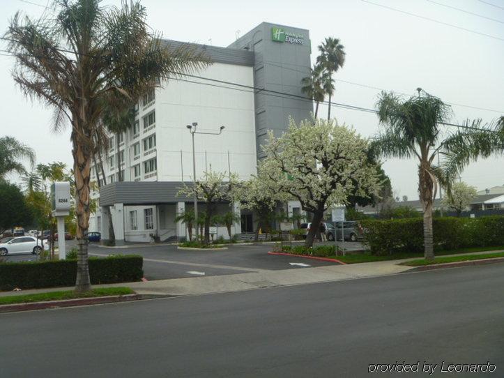 Holiday Inn Express Van Nuys By Ihg Los Angeles Exterior foto