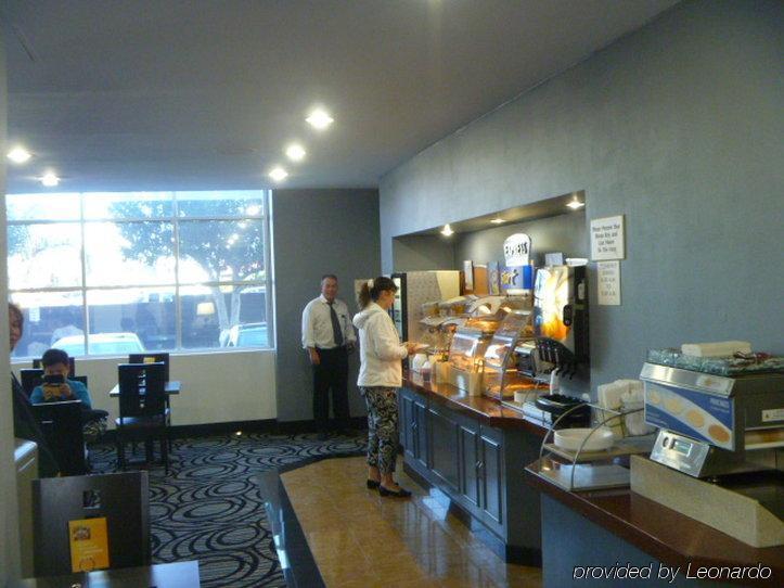 Holiday Inn Express Van Nuys By Ihg Los Angeles Exterior foto